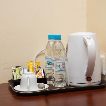 Mika Hotel Kabulonga Лусака Экстерьер фото